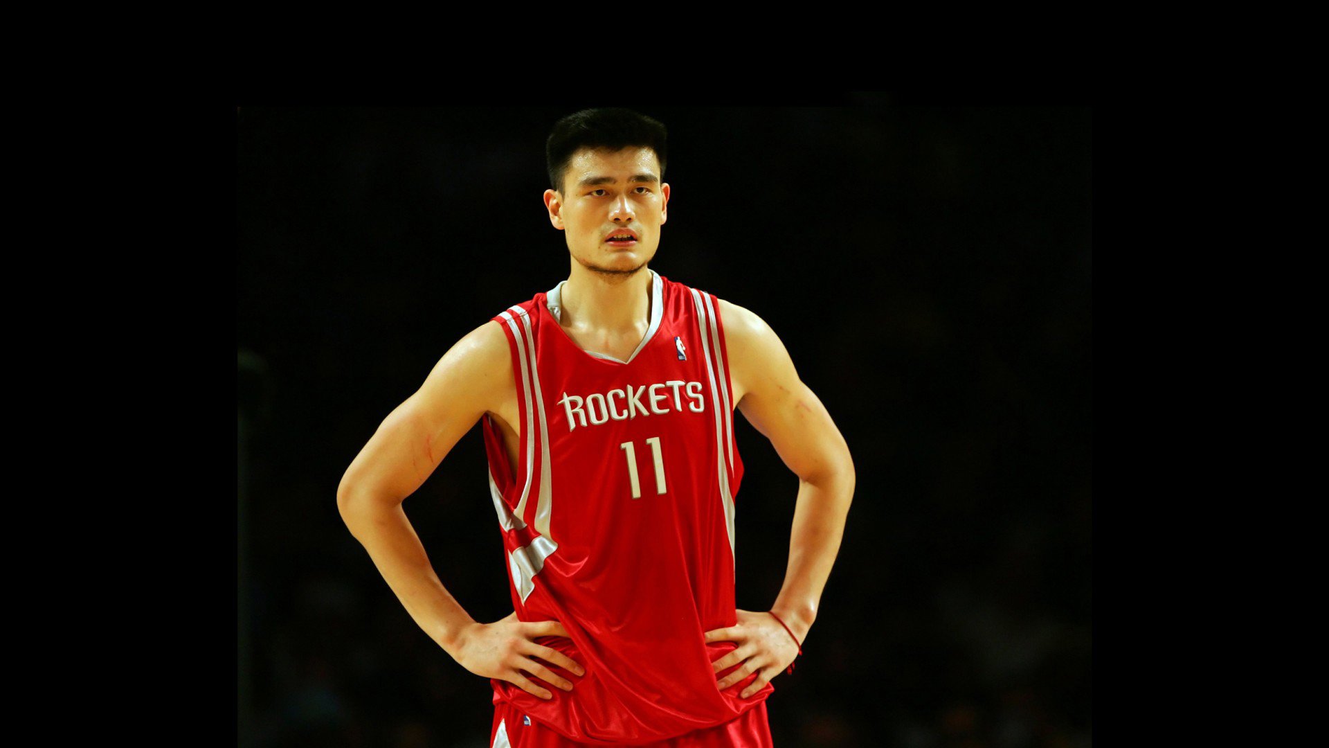 当哈兰德化身NBA大,一场跨越界限的足球霸权狂想,哈兰德禁区内的NBA式统治力